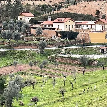 Quinta Dos Milagres Casa Dos Bigodes アパート