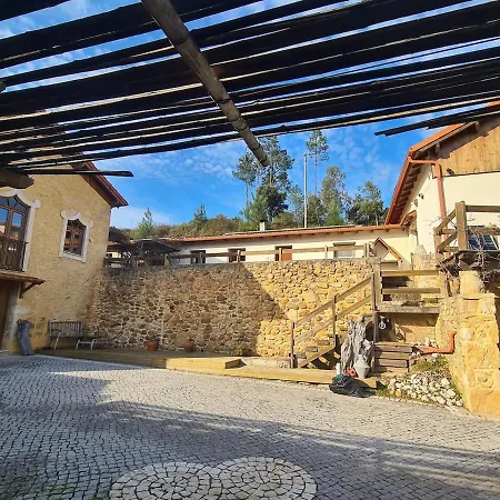 Quinta Dos Milagres Casa Dos Bigodes アパート Friumes